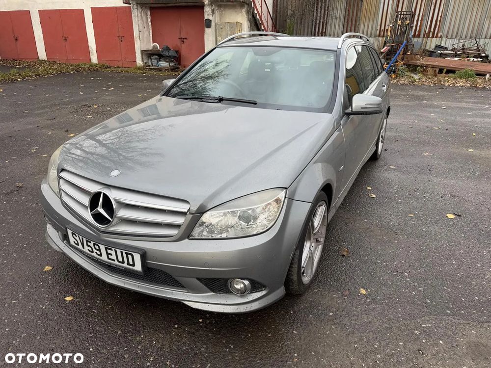 Szyba Przednia Czołowa z Sensorem Mercedes C-Klasa W204 2009R Przedlift Kombi - 1