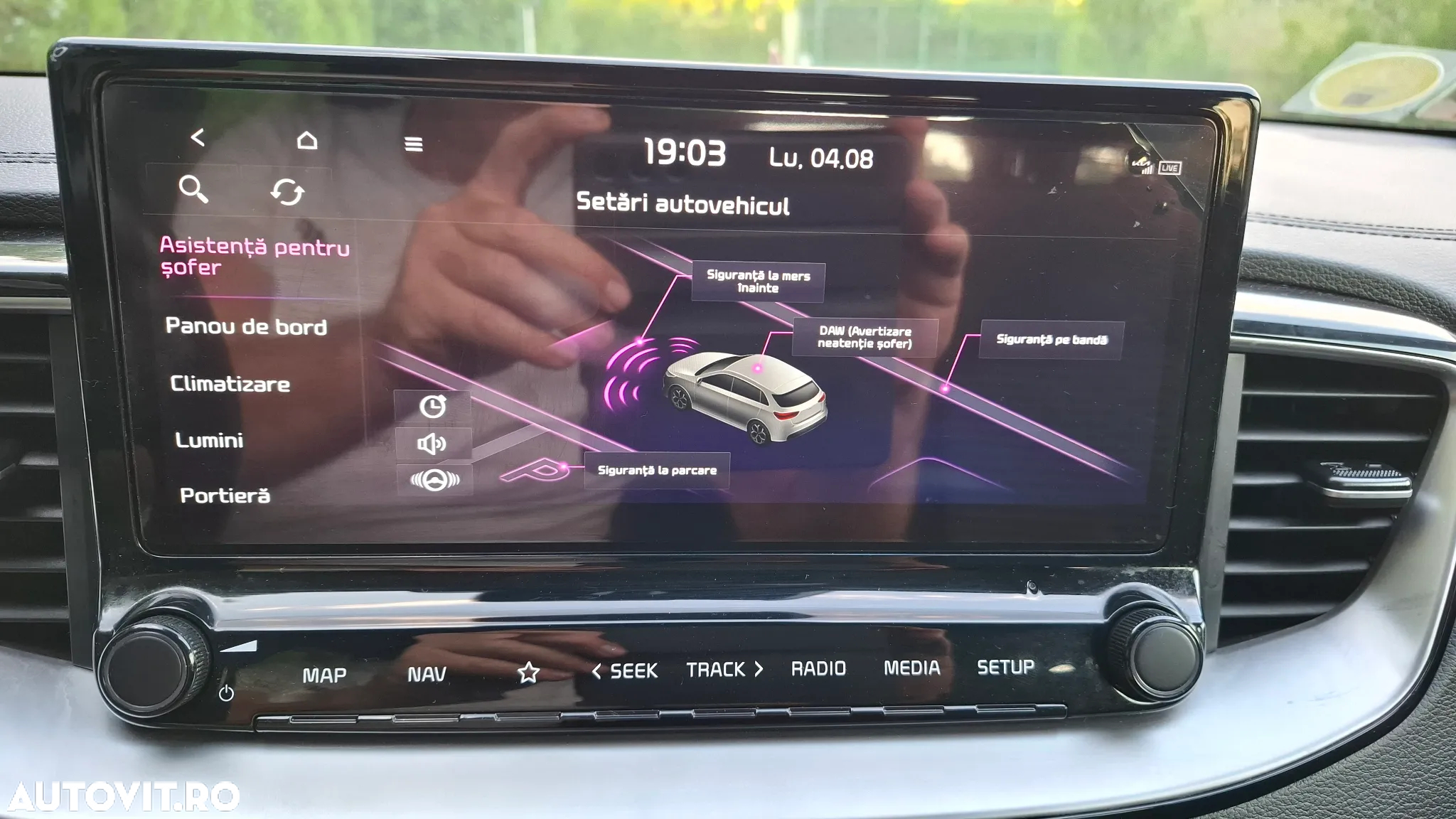 Kia Ceed 1.6 CRDi (48V Mild-Hybrid) Vision - 26