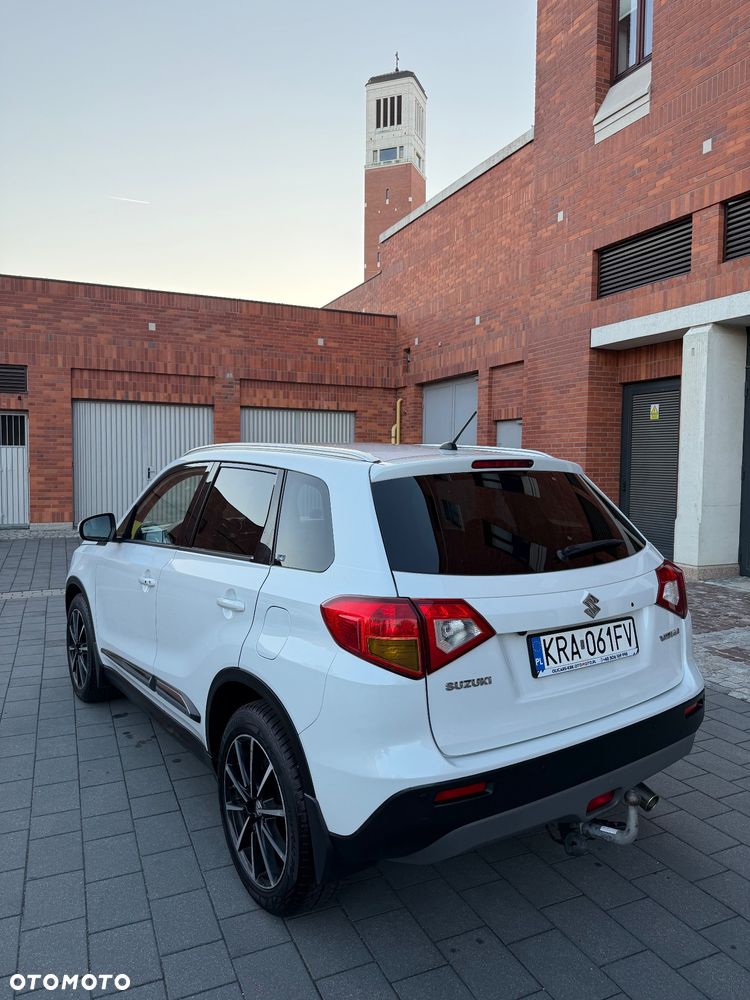 Suzuki Vitara 1.6 XLED 2WD - 23