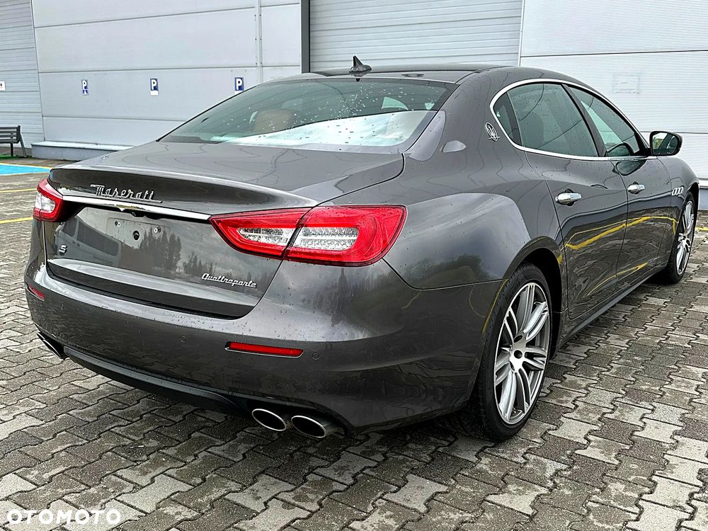 Maserati Quattroporte S - 5