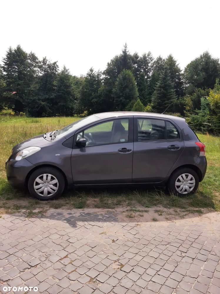 Toyota Yaris 1.0 Entry - 11