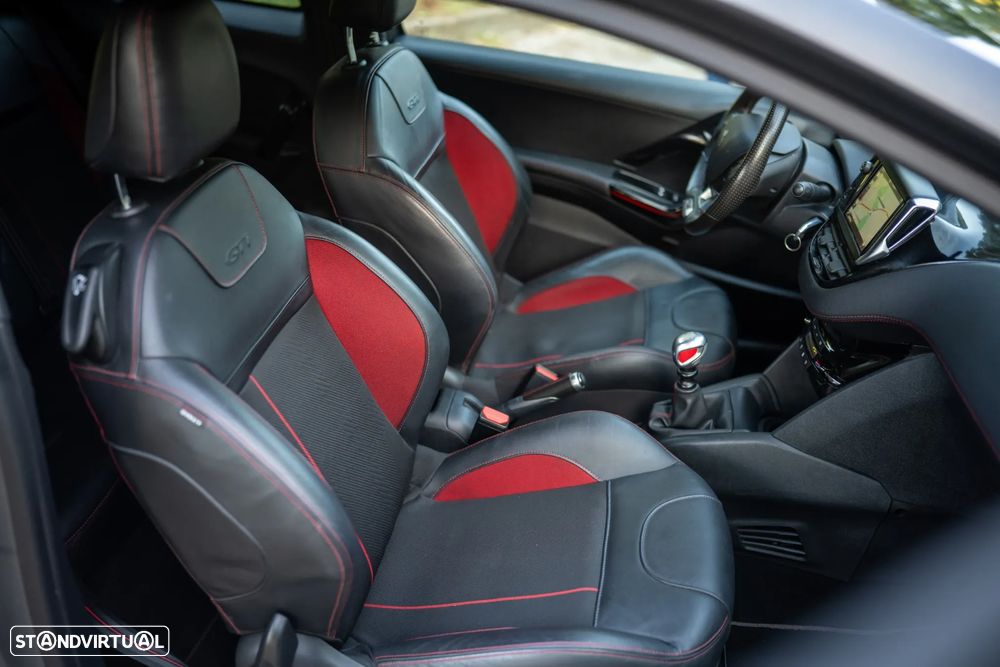 Peugeot 208 THP STOP & START GTi - 18