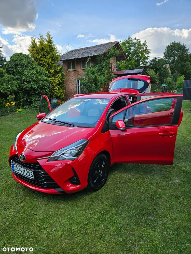 Toyota Yaris 1.0 VVT-i - 11