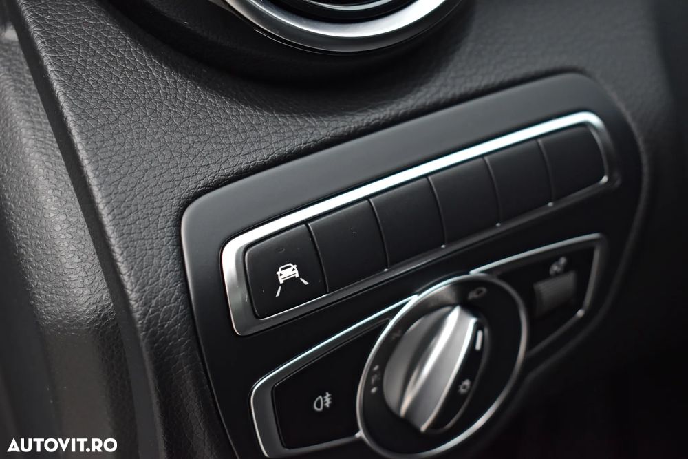 Mercedes-Benz C 180 9G-TRONIC Avantgarde - 31