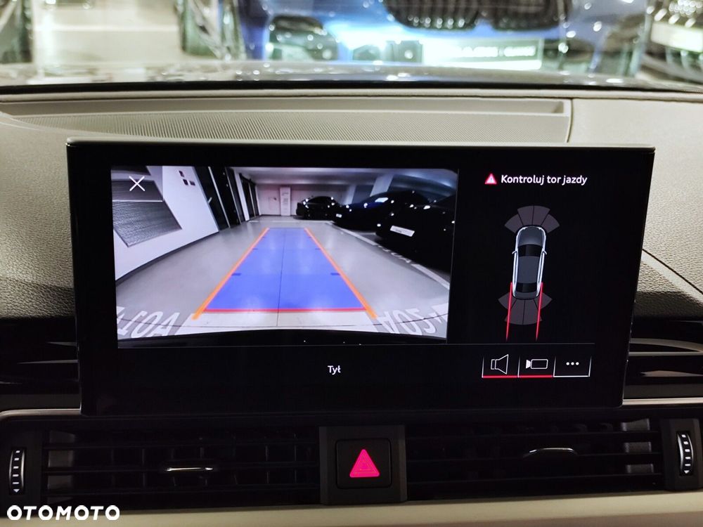 Audi A4 Limousine - 26