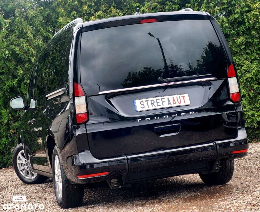 Ford Tourneo Connect - 23