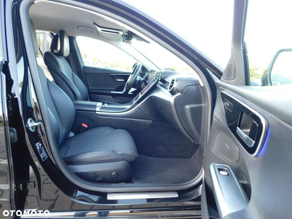 Mercedes-Benz Klasa C 220 d 9G-TRONIC Avantgarde - 8