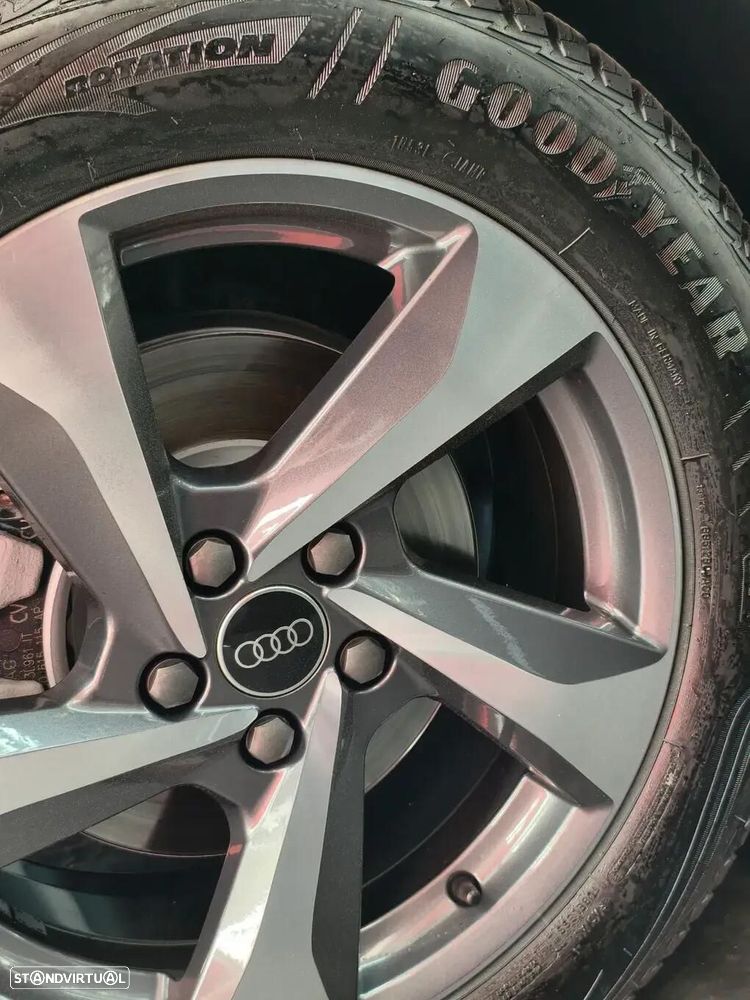 Audi Q3 35 TDI Advanced S tronic - 38