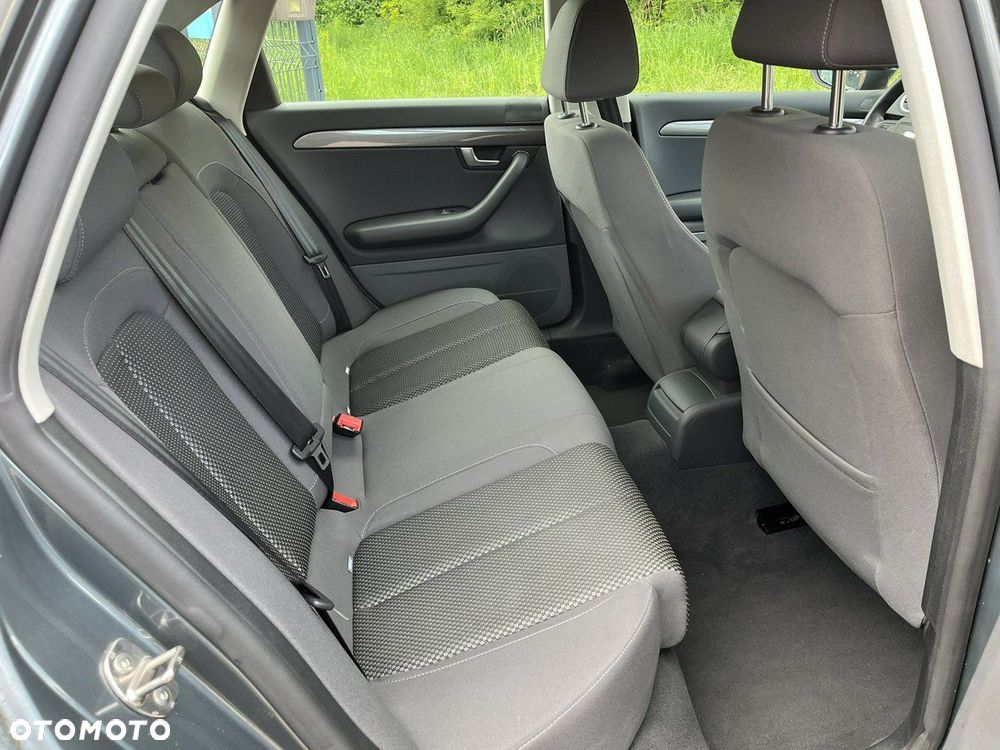 Seat Exeo - 24