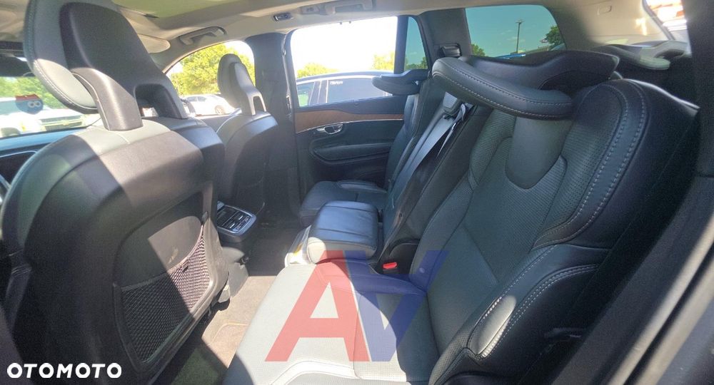 Volvo XC 90 - 14