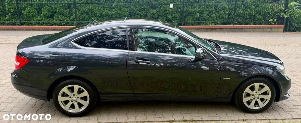 Mercedes-Benz Klasa C 180 BlueEFFICIENCY 7G-TRONIC - 8