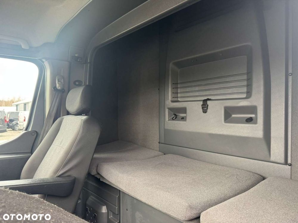 Renault Master 10 europalet  Sypialka XL - 29