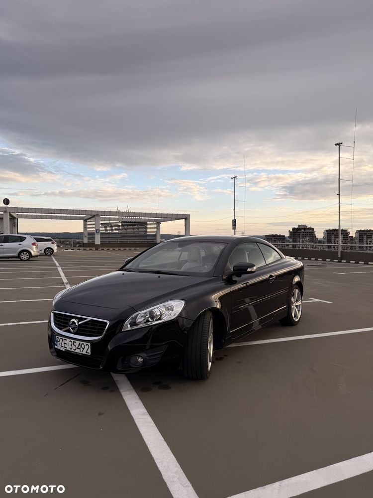 Volvo C70 T5 Summum - 11