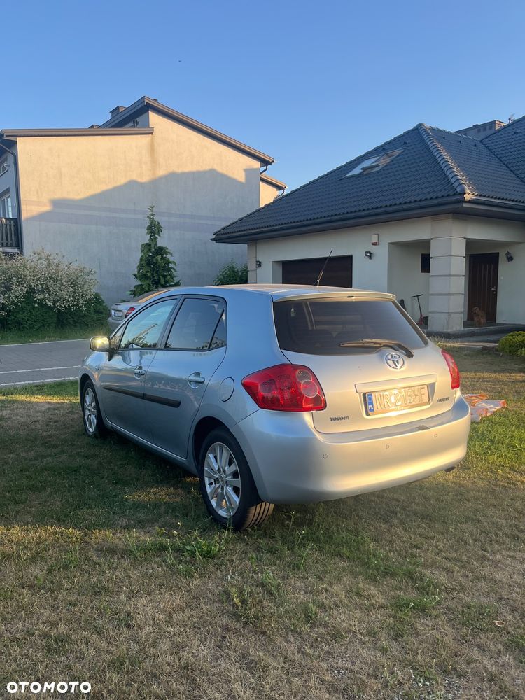 Toyota Auris 2.0 D-4D Prestige - 6
