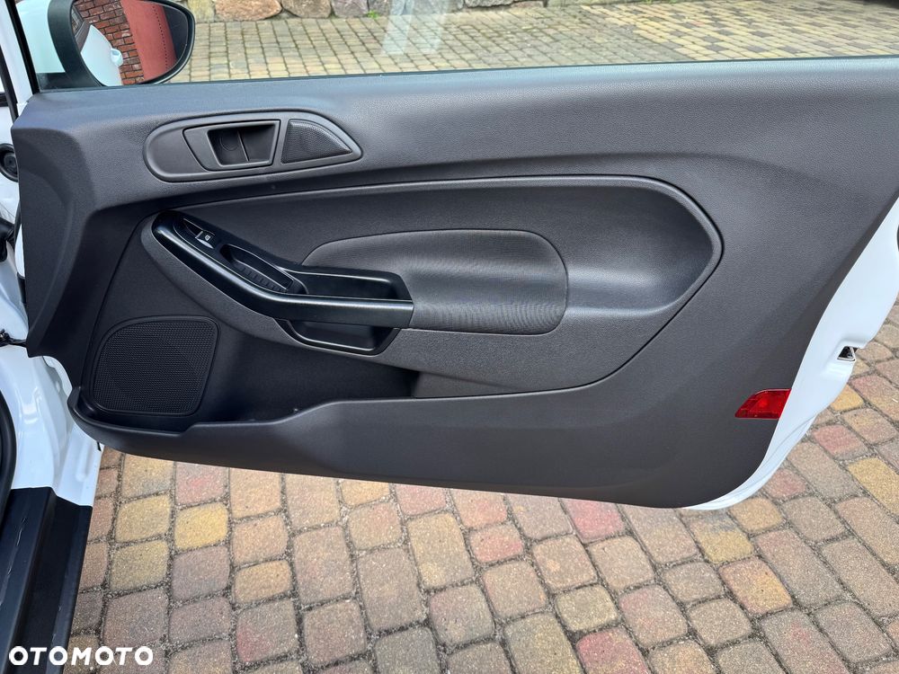 Ford Fiesta 1.25 Trend Edition - 15