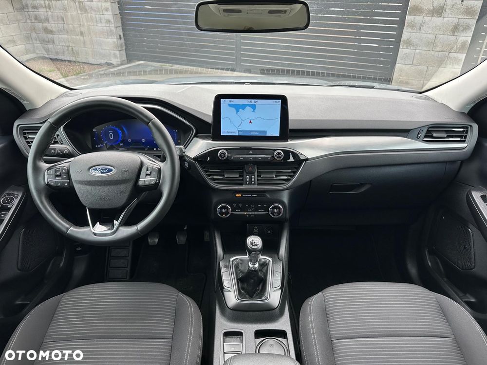 Ford Kuga 2.0 EcoBlue Hybrid TITANIUM - 12