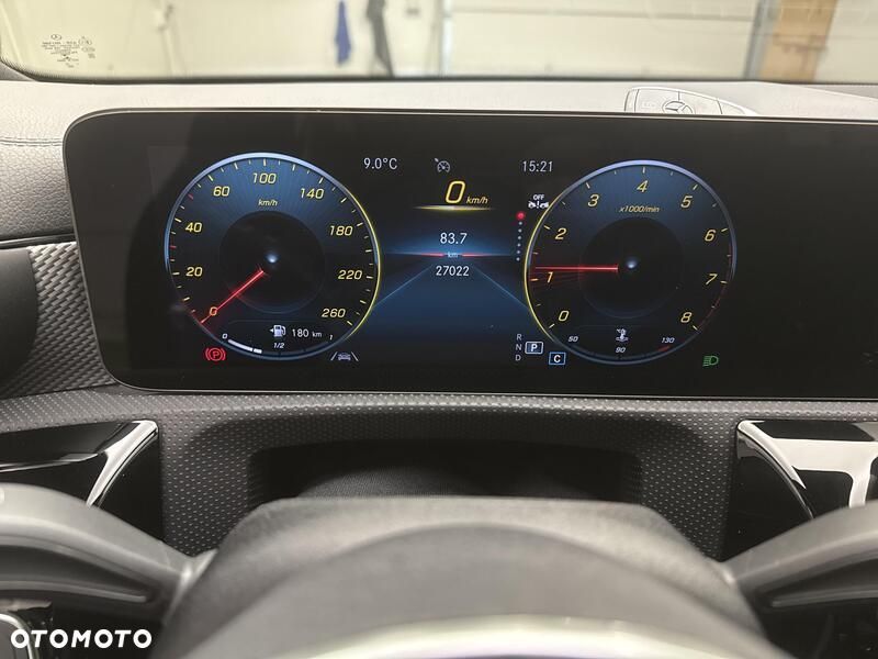 Mercedes-Benz CLA 200 7G-DCT - 15