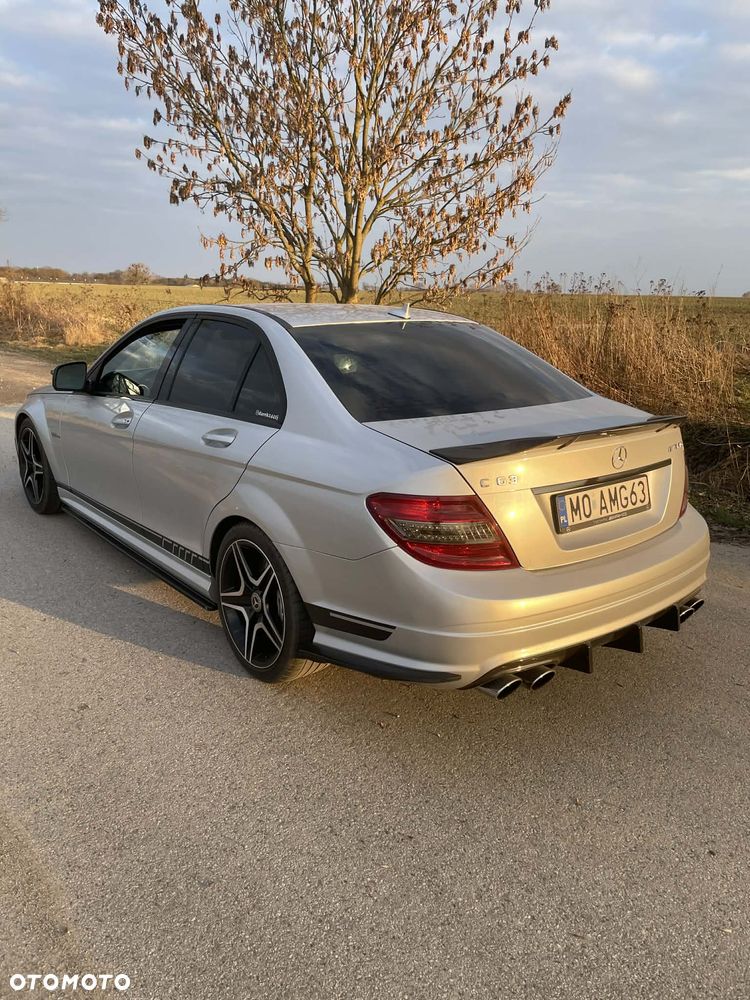 Mercedes-Benz Klasa C 63 AMG 7G-TRONIC - 3