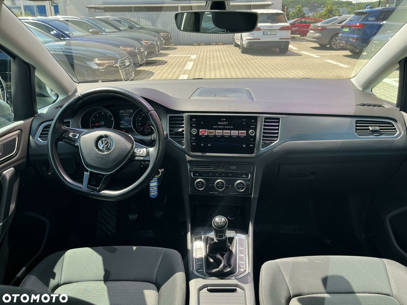 Volkswagen Golf Sportsvan VII SV 1.0 TSI Comfortline - 18
