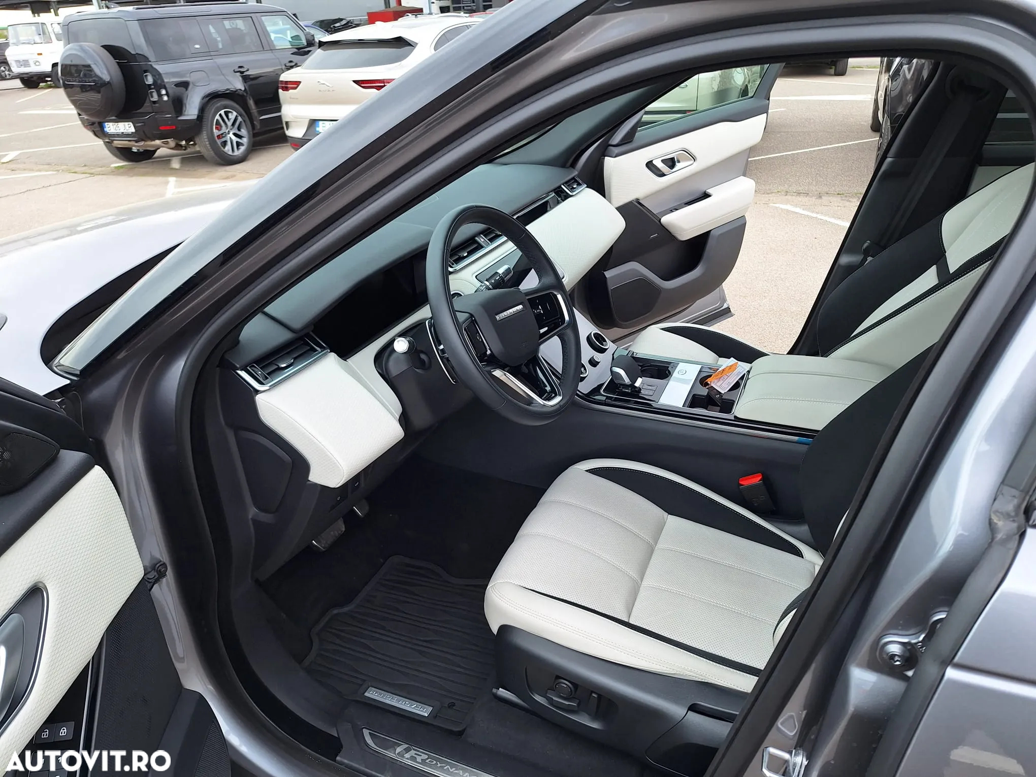 Land Rover Range Rover Velar R-Dynamic 2.0 P250 S - 5