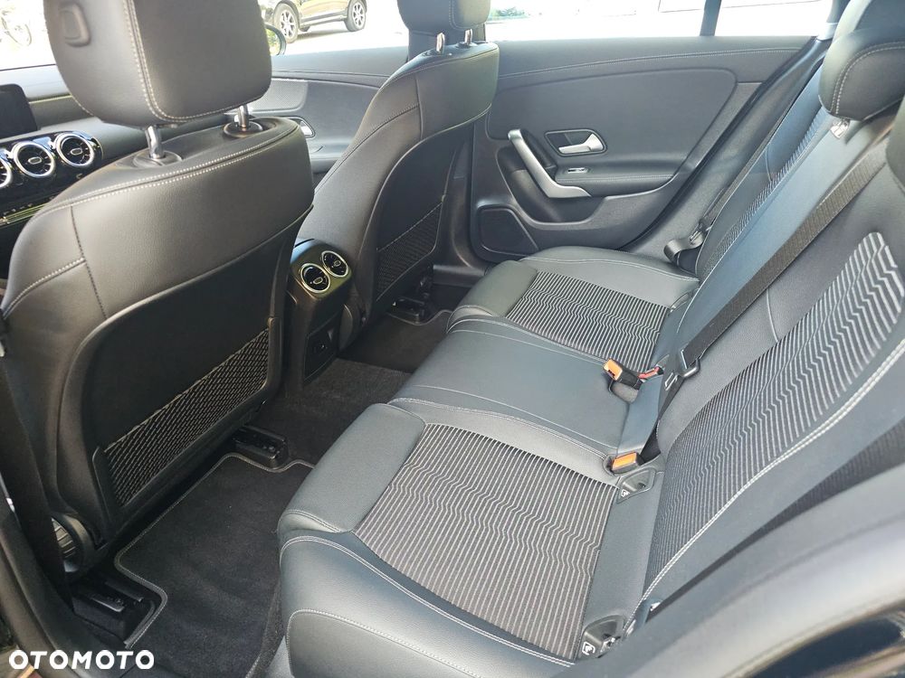Mercedes-Benz CLA 200 d 8G-DCT Edition Progressive Line - 10
