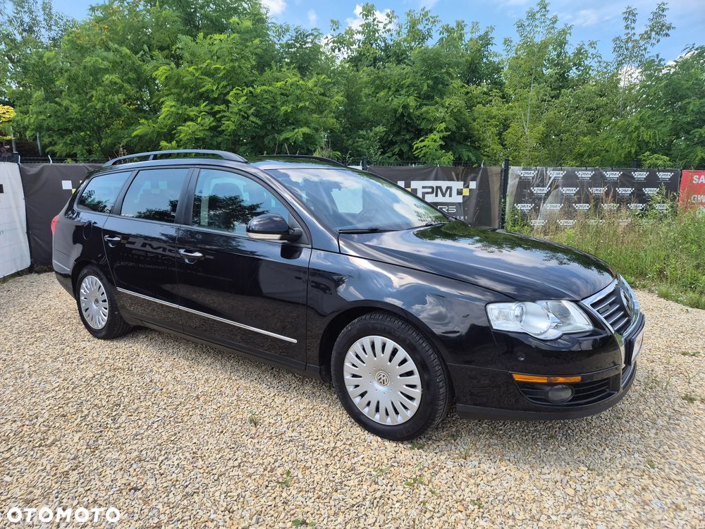 Volkswagen Passat - 13