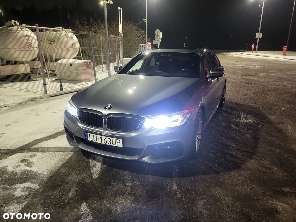 BMW Seria 5 520d xDrive M Sport Edition - 3