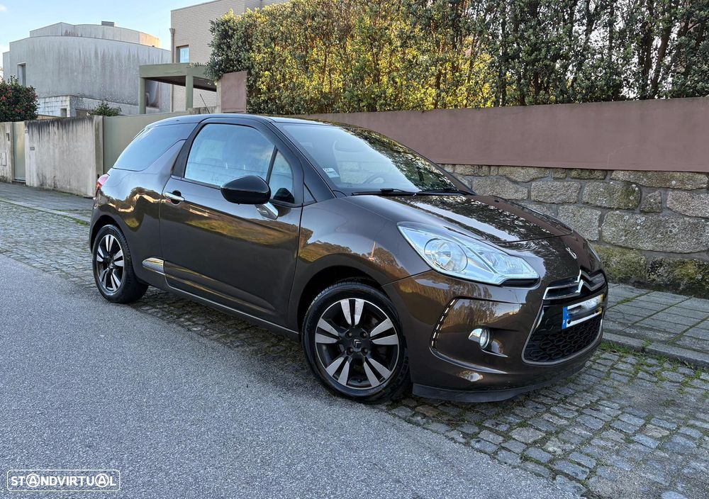 Citroën DS3 1.6 e-HDi So Chic - 2