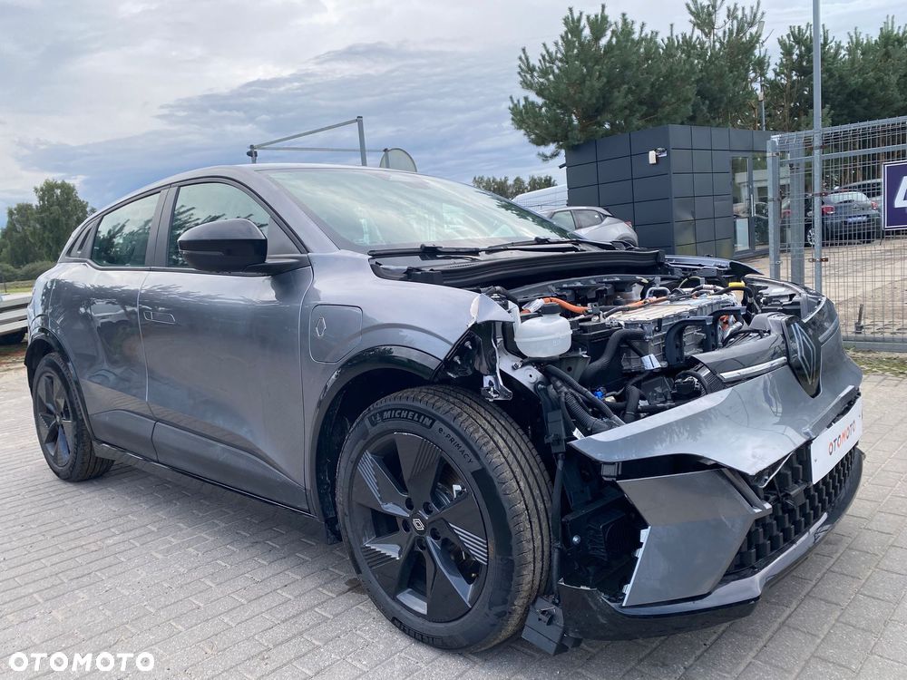 Renault Megane E-Tech 220 Comfort Range Techno - 4