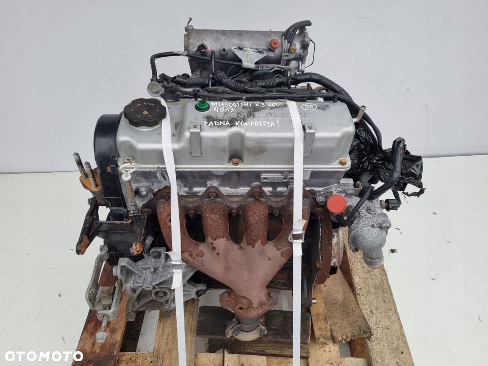 SILNIK KOMPLET Mitsubishi Carisma 1.3 16V 4G13 - 1