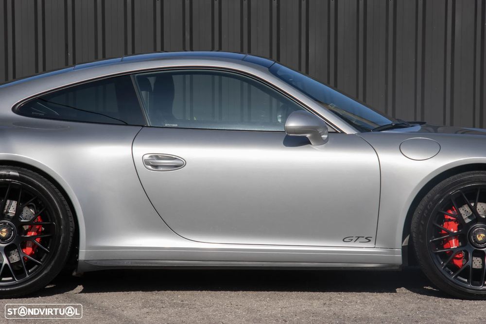 Porsche 911 (991) Carrera 4 GTS PDK - 19