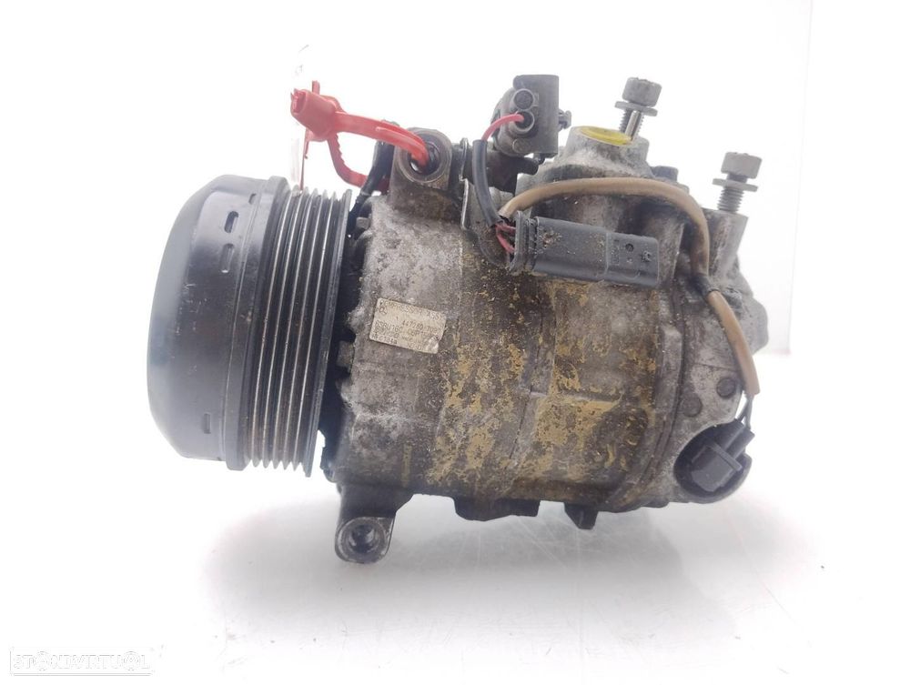 COMPRESSOR DE AR CONDICIONADO MERCEDES-BENZ CLASE - 1