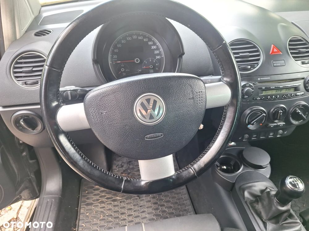 Volkswagen New Beetle 1.9 TDI DPF United - 15