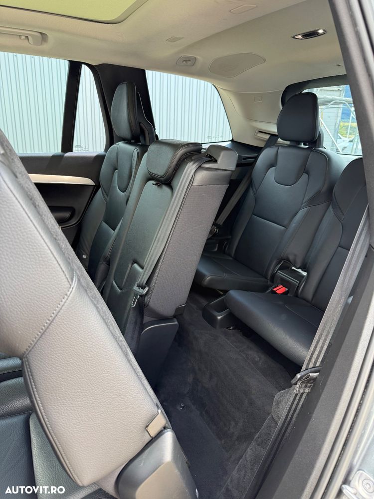 Volvo XC 90 T8 AWD Recharge Geartronic Inscription Edition - 24