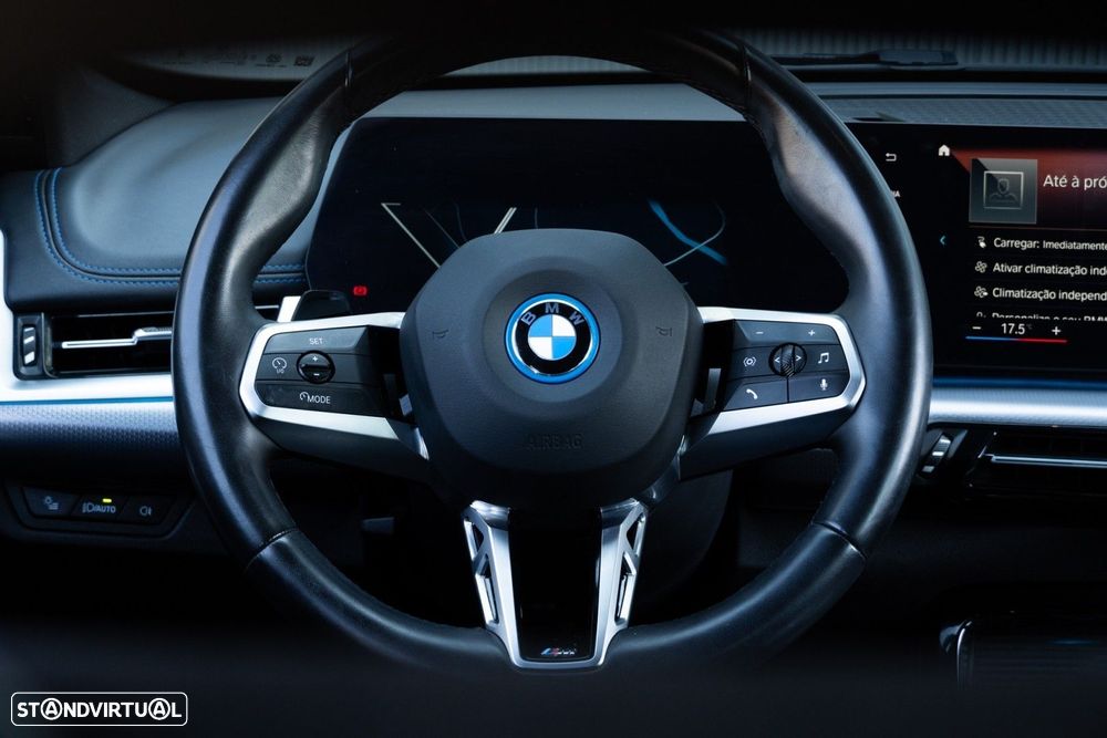 BMW iX1 xDrive30 Pack Desportivo M - 13