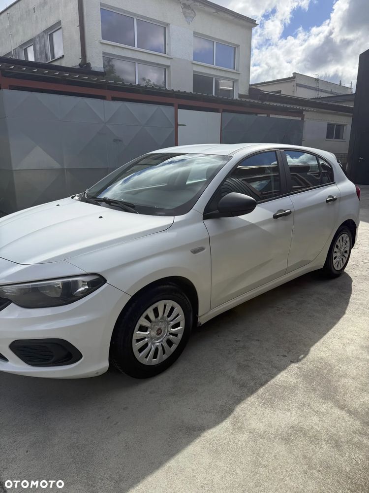 Fiat Tipo 1.4 16v Easy EU6d - 2