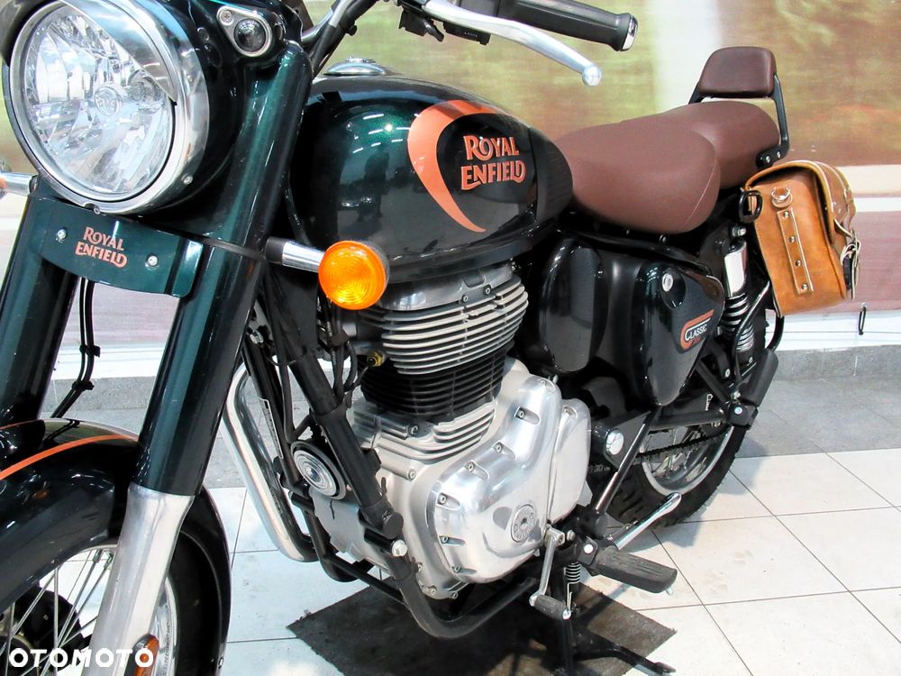 Royal Enfield Classic - 24
