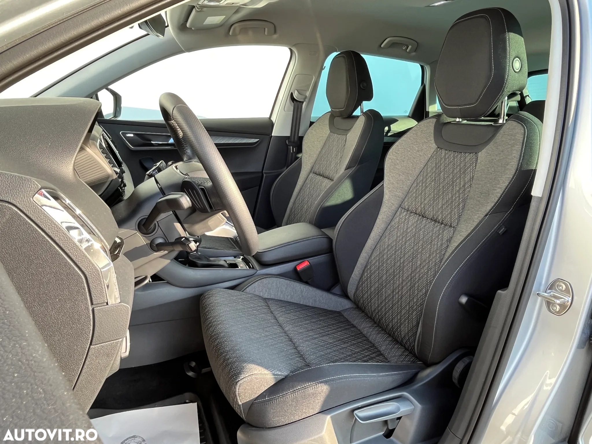 Skoda Karoq 1.5 TSI DSG Selection - 10