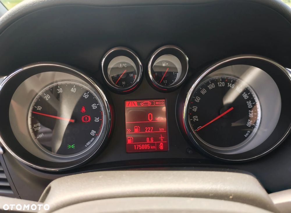 Opel Zafira 1.4 Turbo Edition - 28
