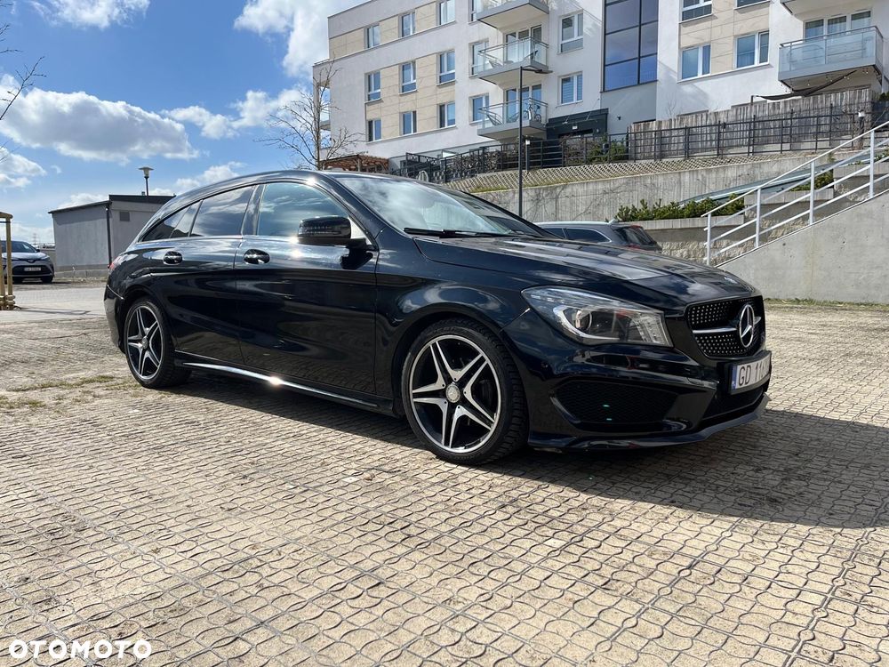 Mercedes-Benz CLA 200 7G-DCT AMG Line - 12