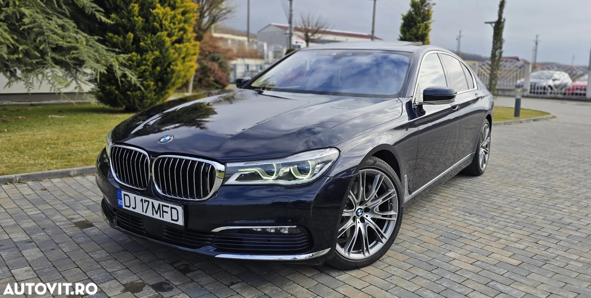 BMW Seria 7 740d xDrive - 2