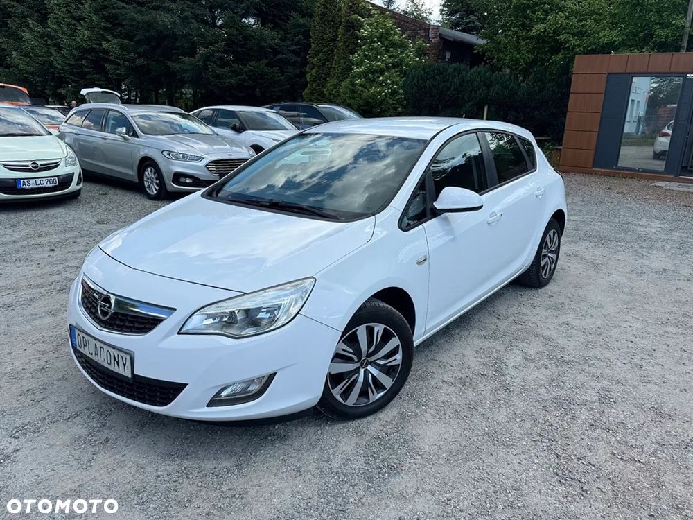 Opel Astra - 2