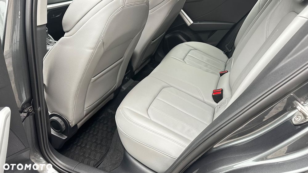 Audi Q2 40 TFSI Quattro S Line S tronic - 12