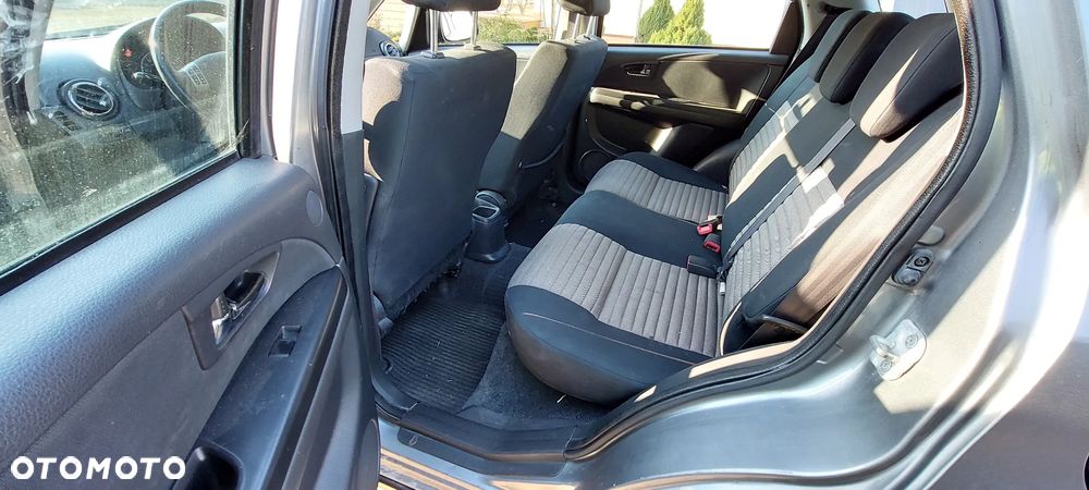 Fiat Sedici - 11
