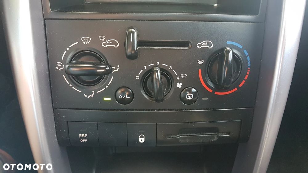 Peugeot 207 120 Sport - 14