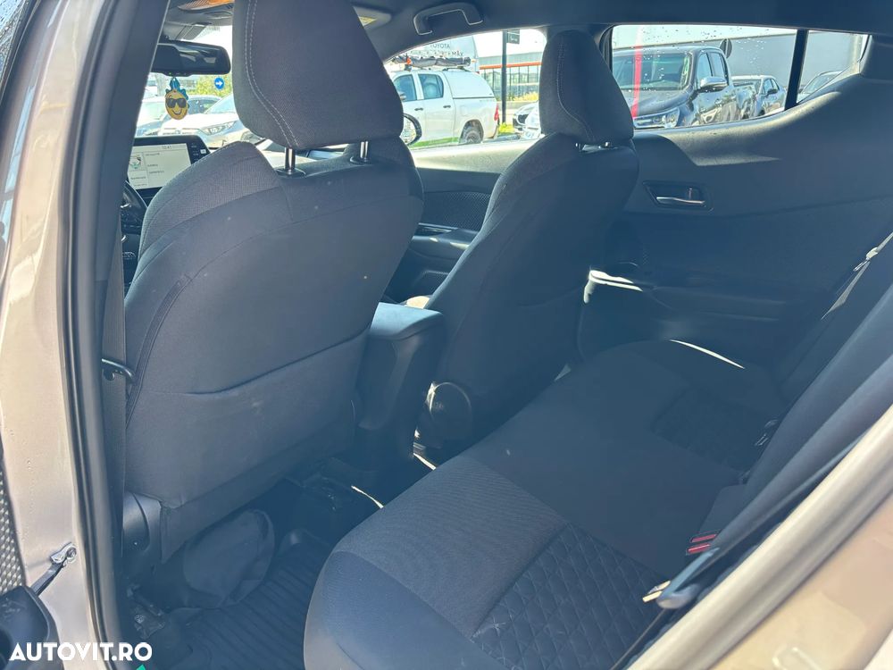 Toyota C-HR 2.0 HSD 184 CP 4x2 CVT C-ult Style - 11