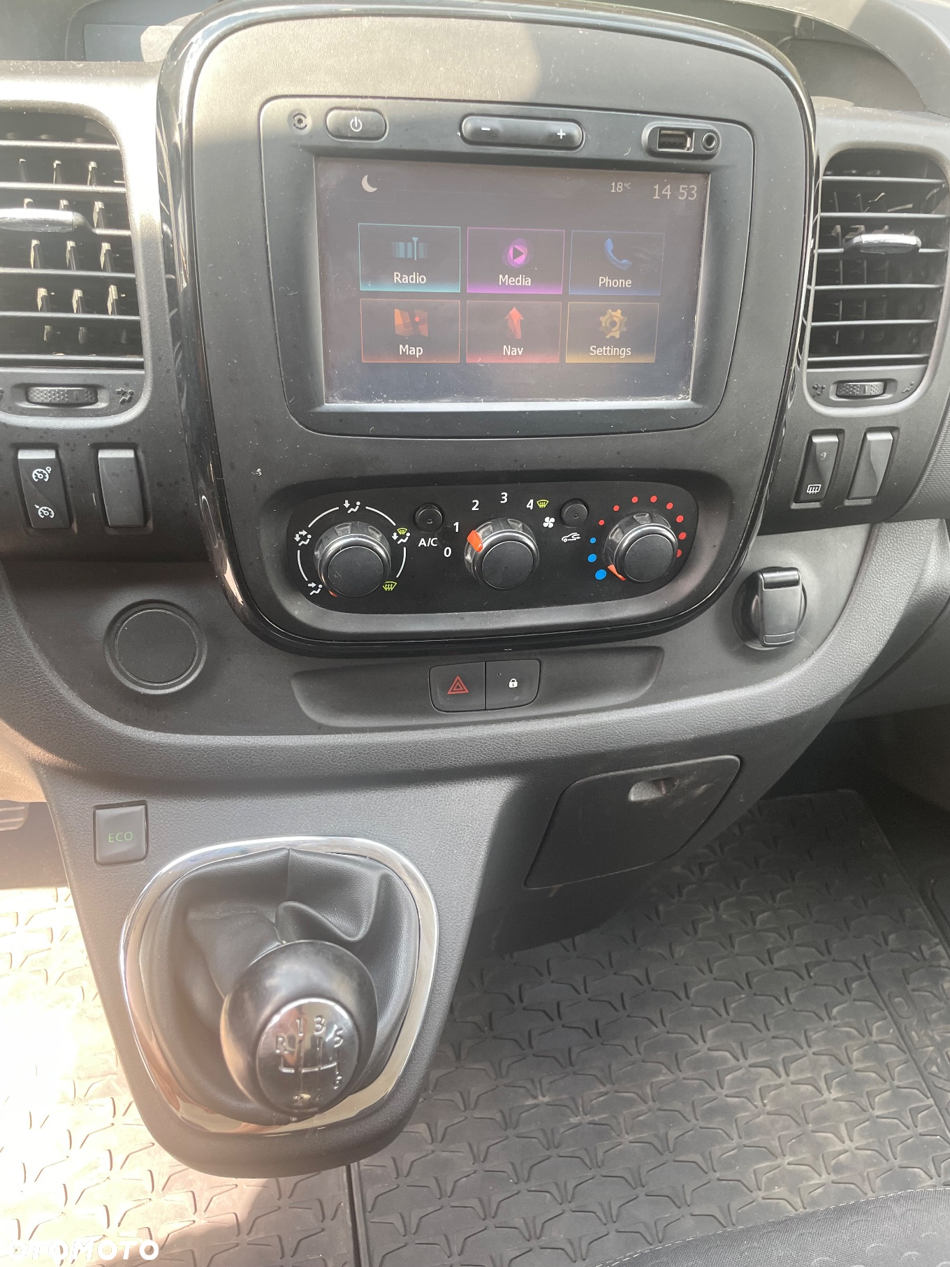 Opel Vivaro L2H1 2,9t Edition Business - 17
