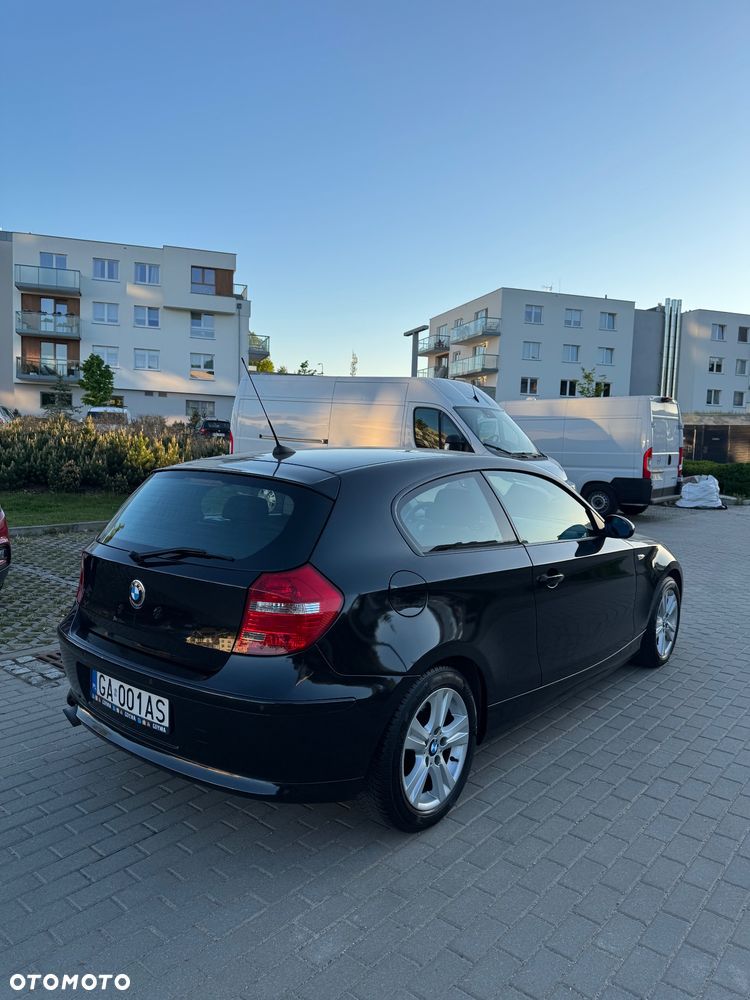 BMW Seria 1 120d - 6