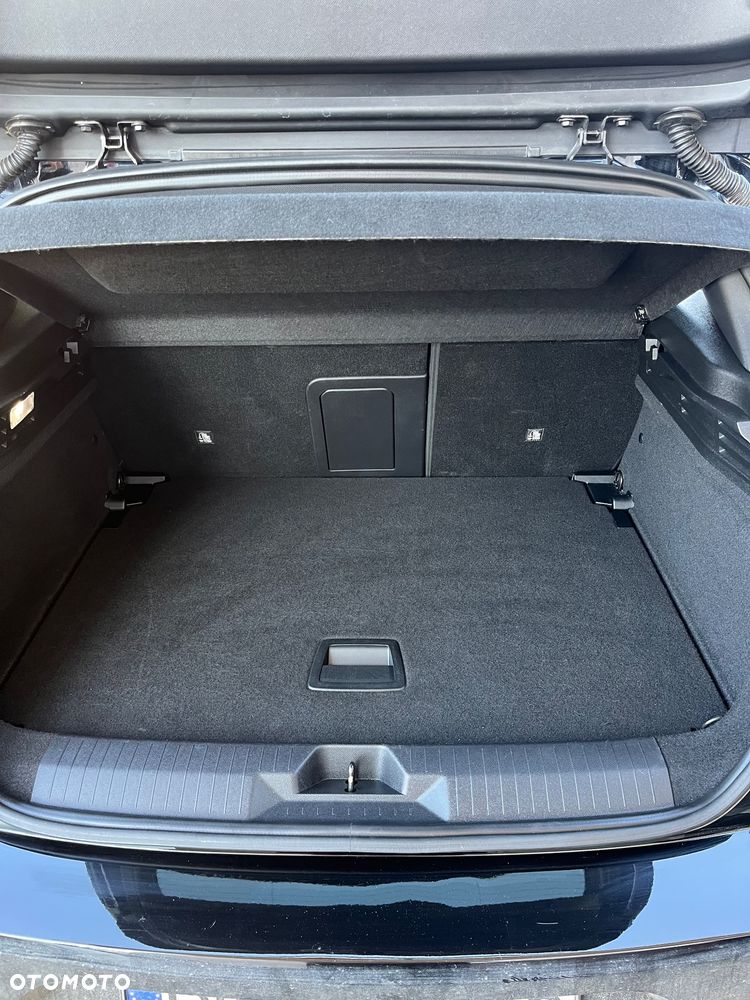 Opel Astra 1.2 Turbo GS Line - 22