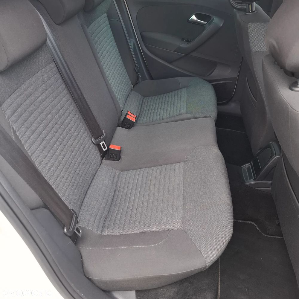 Volkswagen Polo 1.2 TDI Blue Motion 87g - 11
